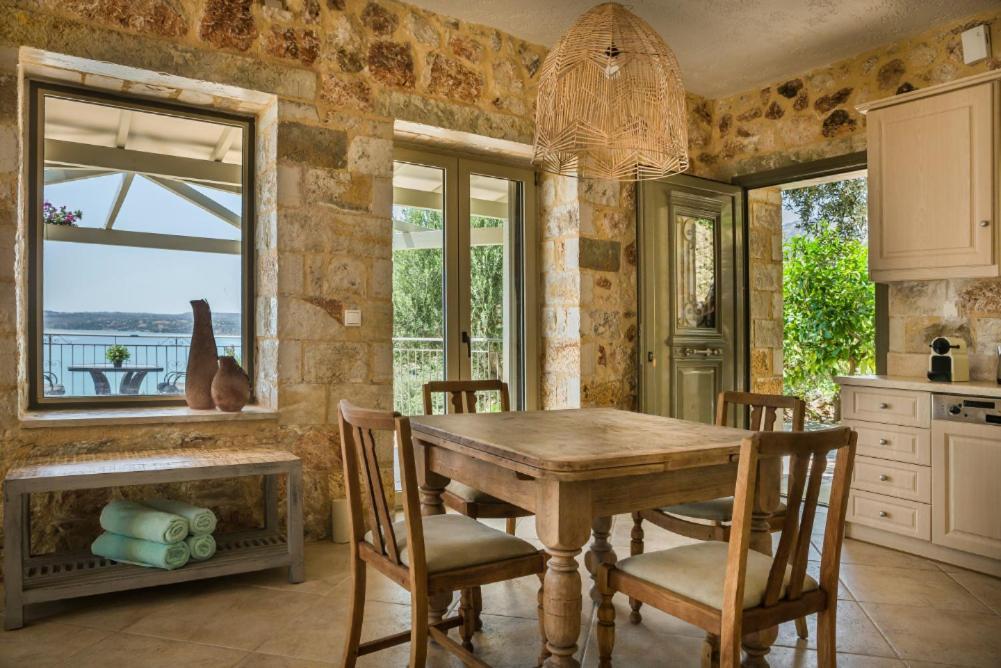 Unique Kefalonia Kalou Cottage Lourdata  Extérieur photo